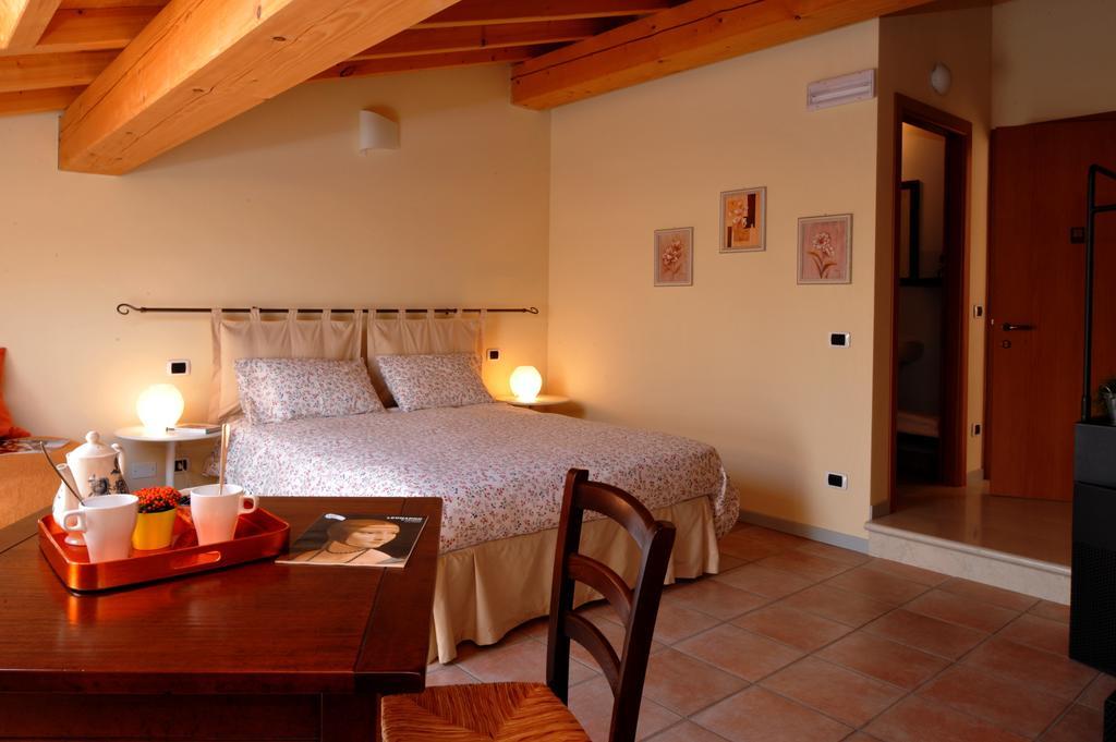 Agriturismo Al Barco Sommacampagna Eksteriør billede